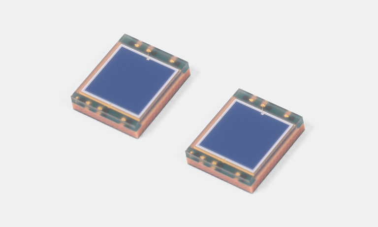 Высокоскоростной кремниевый PIN-фотодиод S15152 в SMD корпусе